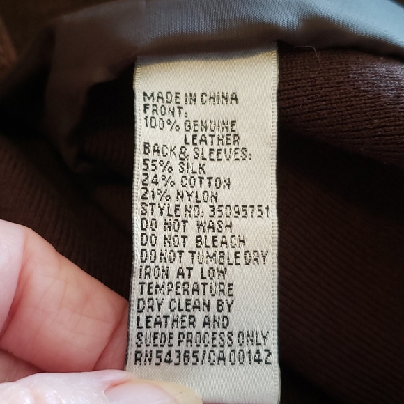 *3 for $25*  Nygard Collection Brown Leather Women's Jacket - Size Medium Petite - Picture 8 of 9